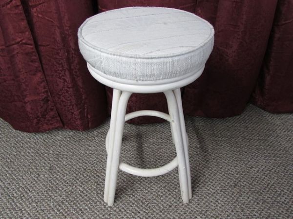 WHITE CANE STOOL