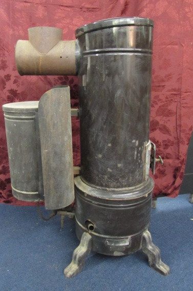 VINTAGE OIL HEATER