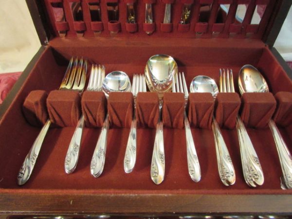 59 PIECE OF HOLMES & EDWARDS IS SILVERPLATE WITH TARNISH RESISTANT CHEST