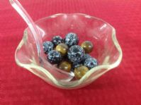 BERRY BOWL WITH TIGER EYE & OBSIDIAN SPHERES