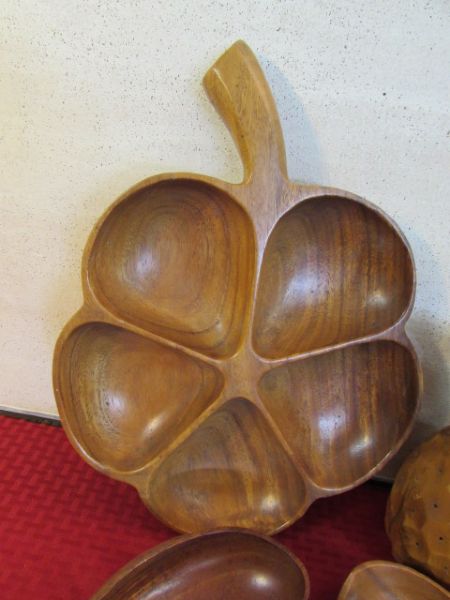 MONKEY POD WOOD SERVING TRAYS & BOWLS