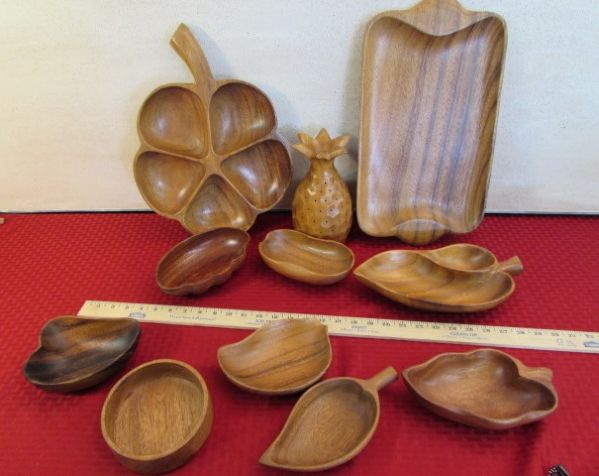 MONKEY POD WOOD SERVING TRAYS & BOWLS