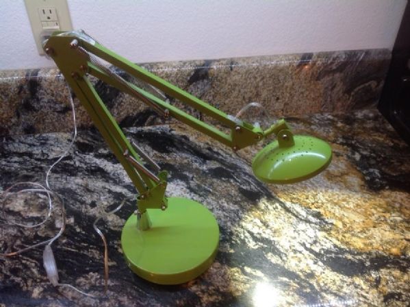 CUTE LED DESK LAMP - REMINDS ME OF PIXAR!!
