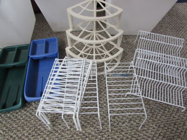 ORGANIZING STORAGE BINS & WIRE PLATFORMS