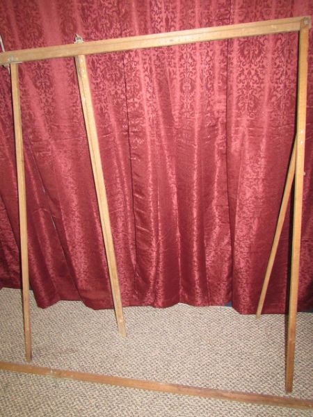 LARGE VINTAGE QUILTING FRAME