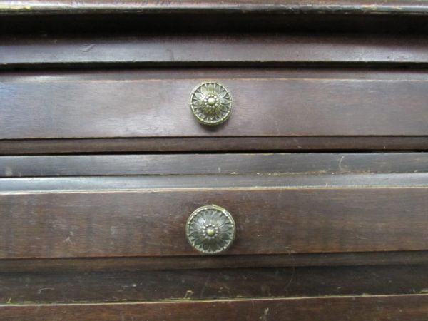 VINTAGE ALL WOOD DRESSER /SIDEBOARD