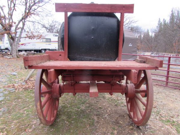 HORSE DRAWN TANKER WAGON ** THERE IS A RESERVE ON THIS ITEM **