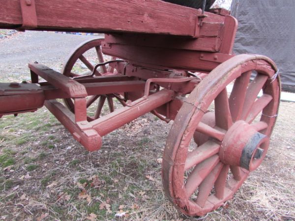 HORSE DRAWN TANKER WAGON ** THERE IS A RESERVE ON THIS ITEM **