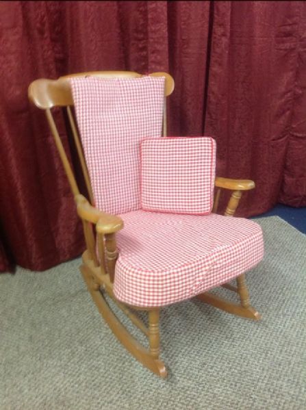 SOLID WOOD ROCKER WITH RED GINGHAM CHECKERED CUSHIONS & LOTS OF SPRING