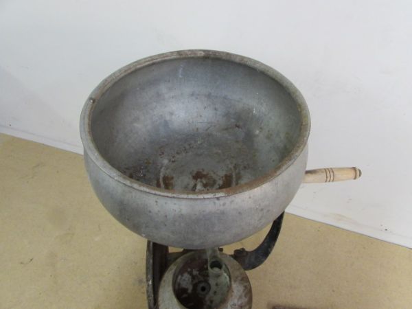 LARGE VINTAGE CREAM SEPARATOR