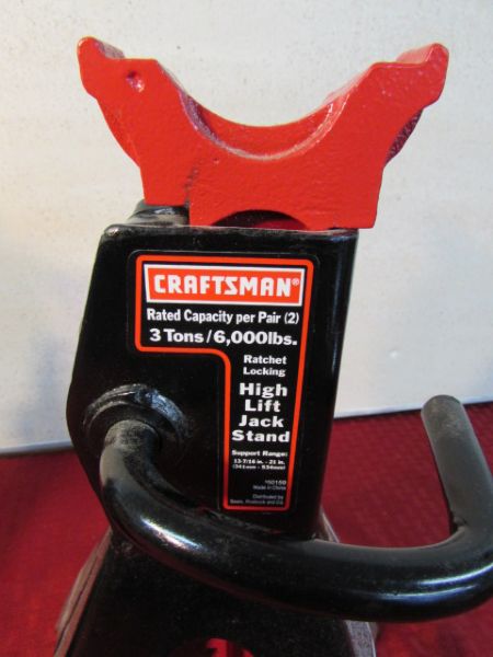 CRAFTSMAN  HIGH LIFT JACK STANDS