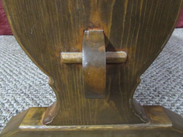 HANDMADE WOODEN BENCH
