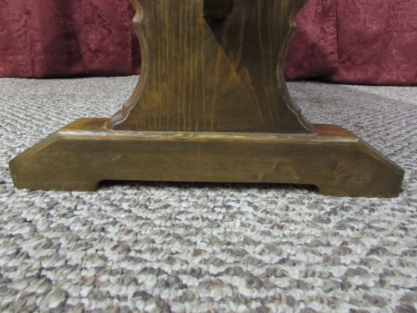 HANDMADE WOODEN BENCH