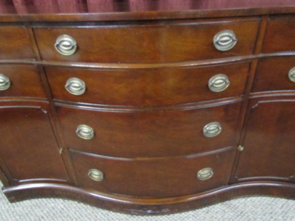 VINTAGE  DREXEL NEW TRAVIS COURT COLLECTION SIDEBOARD