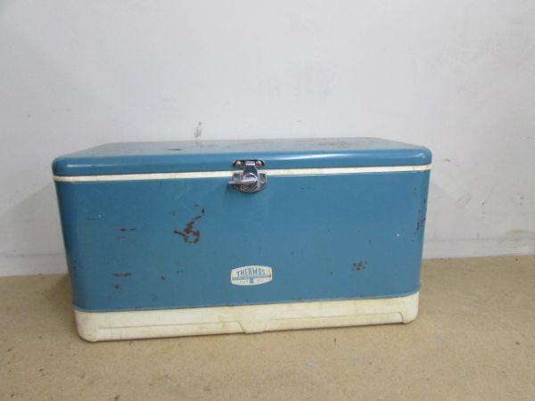 VINTAGE METAL THERMOS ICE CHEST