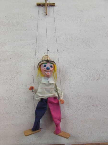 NO CLOWNING AROUND!! YOU WILL LOVE THIS OR HATE THIS LOT!!