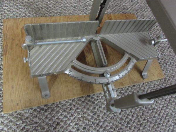 CRAFTSMAN 24 MITER SAW SPECIAL STEEL WITH MITER STAND