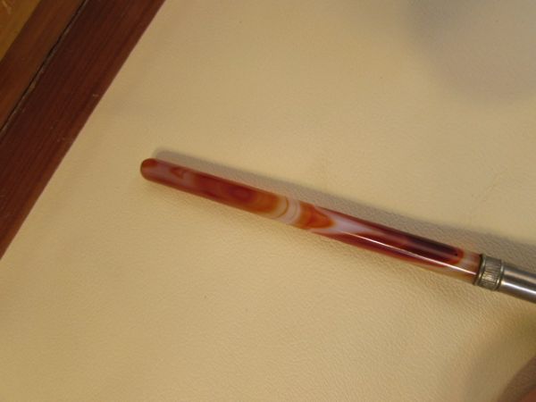 ANTIQUE NIB PEN WITH AGATE 