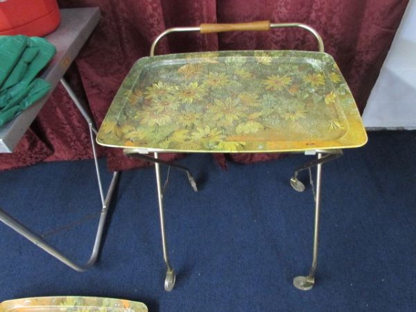 VINTAGE METAL TV TRAYS, FOLDING PICNIC TABLE & A TARP