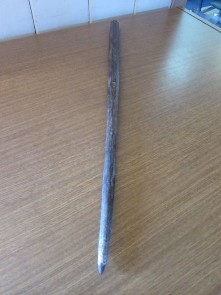 HEAVY CAST IRON BREAKER BAR SPIKE