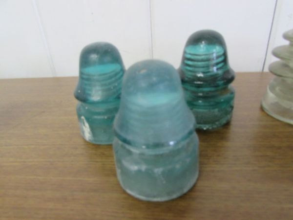 VINTAGE INSULATOR COLLECTION - MANY GLASS TYPES & A HUGE METAL & CERAMIC INSULATOR