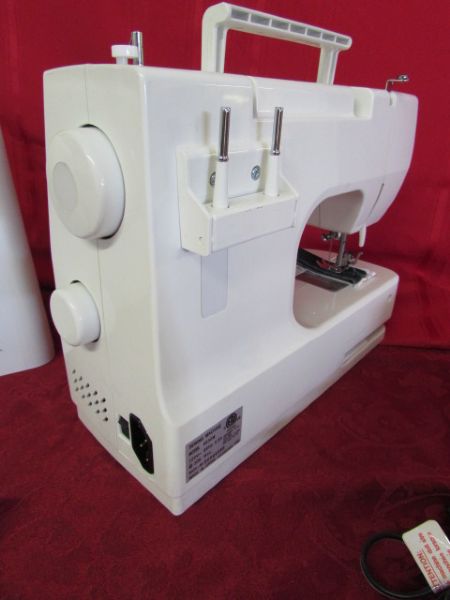 EURO PRO ELECTRONIC SEWING MACHINE