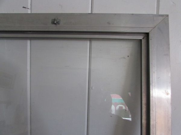 ALUMINUM STORM DOOR