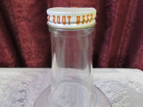 VINTAGE MOTOR OIL JAR, PLUS AN OLD YREKA A&W ROOTBEER JUG