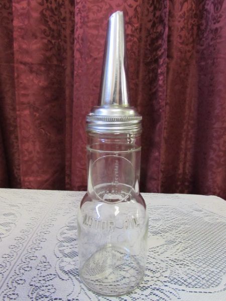 VINTAGE MOTOR OIL JAR, PLUS AN OLD YREKA A&W ROOTBEER JUG