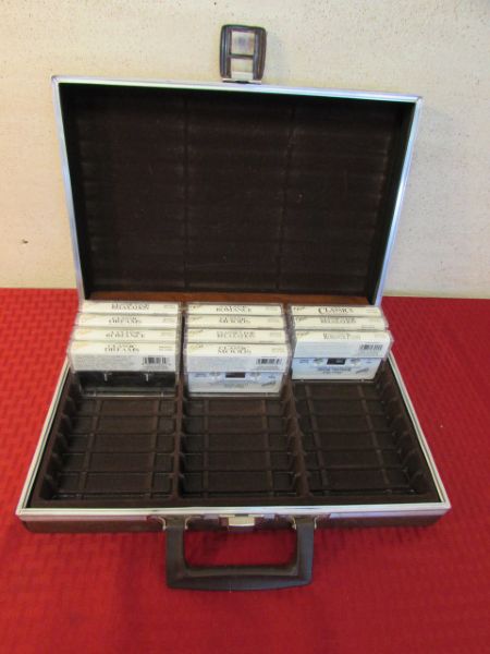 PADDED CASSETTE CASE WITH  16 CASSETTES