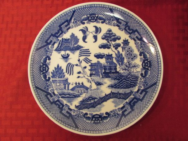 BLUE WILLOW DISHES MADE IN JAPAN