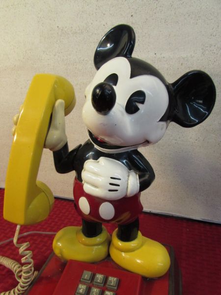 THIS IS A REAL MICKEY MOUSE PHONE!!