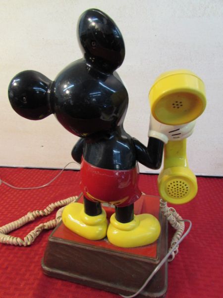 THIS IS A REAL MICKEY MOUSE PHONE!!