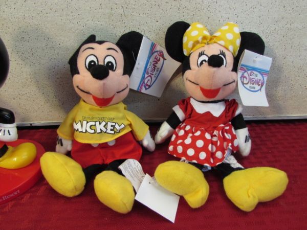 BOBBLE HEAD MICKEY MOUSE & PLUSHES