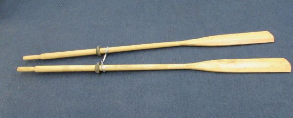 CUSTOM HANDMADE WOODEN OARS