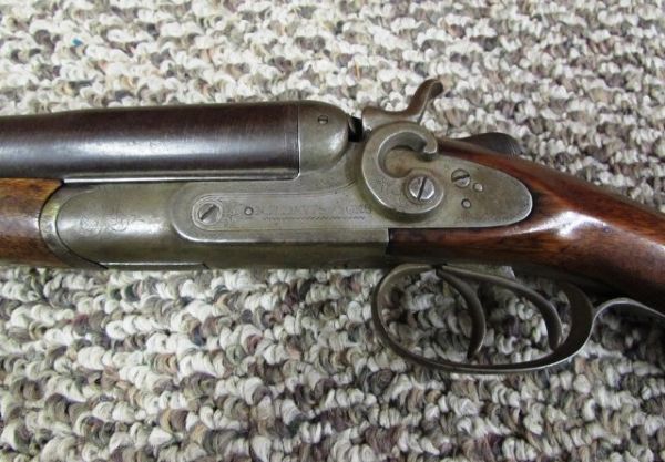 R.A. DAVIS 12 GAUGE DAMASCUS 1896 SHOTGUN  **THERE IS A RESERVE ON THIS ITEM**