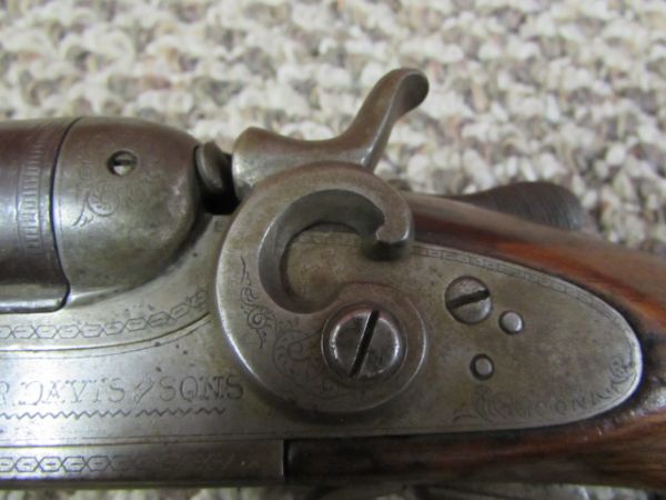 R.A. DAVIS 12 GAUGE DAMASCUS 1896 SHOTGUN  **THERE IS A RESERVE ON THIS ITEM**