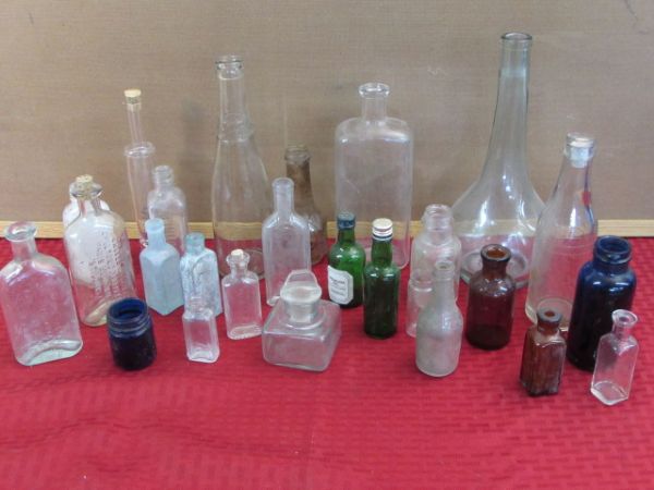 ANTIQUE & VINTAGE BOTTLES