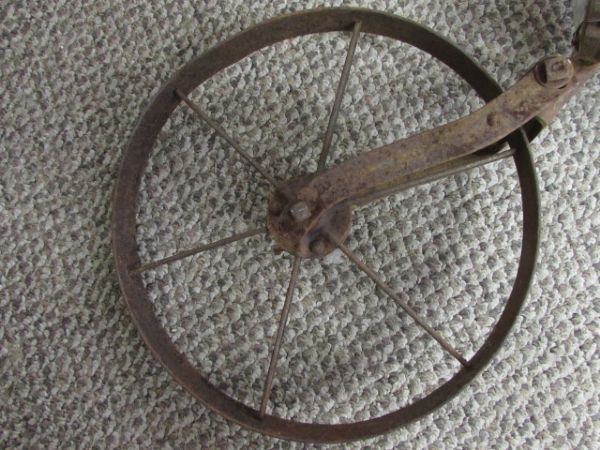 VINTAGE PLANET JR. 1096 PUSH PLOW