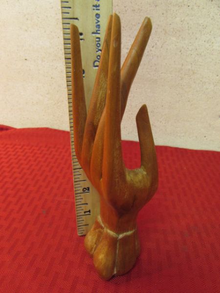 VINTAGE INDONESIAN CARVED WOOD HAND