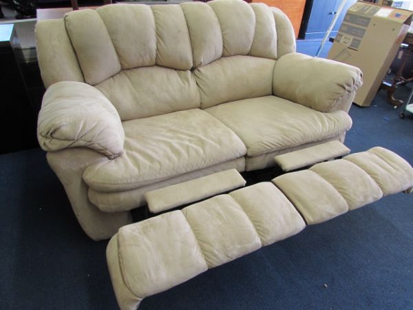 LANE LOVE SEAT WITH DOUBLE RECLINERS