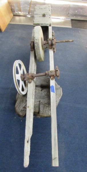 ANTIQUE STONE WHEEL & BENCH TOOL SHARPENER