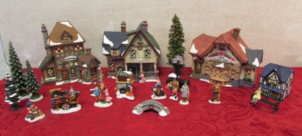 Lot Detail - CHRISTMAS VILLAGE CERAMIC HOUSES &amp; FIGURES.