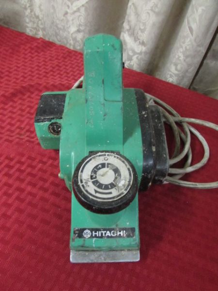 PORTER CABLE 4 X 25 BELT SANDER & HITACHI POWER PLANER