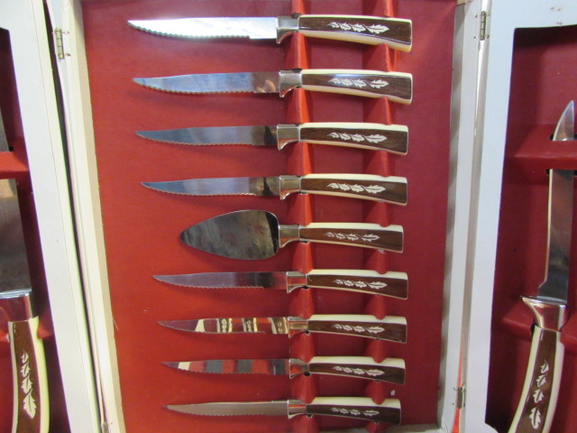 Vintage Regent Sheffield English Blades 19 Piece Treasure Chest