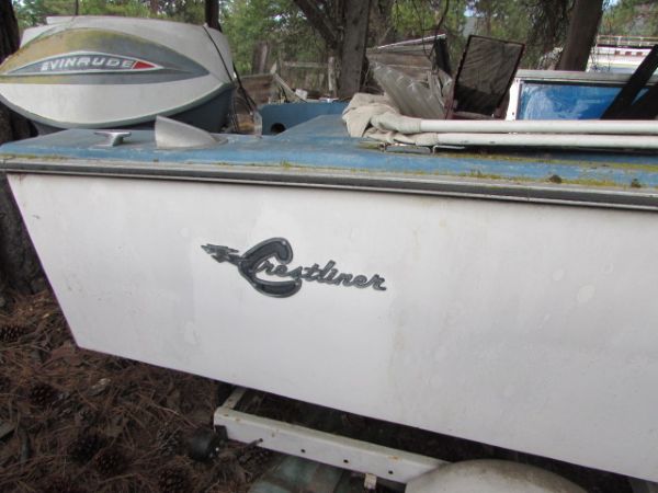 CRESTLINER CLASSIC FIBERGLASS SKI BOAT, TRAILER & EVINRUDE OUTBOARD