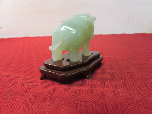 VINTAGE CARVED JADE ELEPHANT