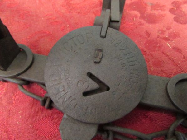 VINTAGE STEEL TRAPS