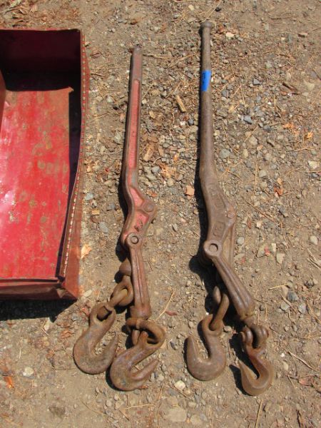 TWO METAL CHAIN BINDERS WITH STORAGE BOX