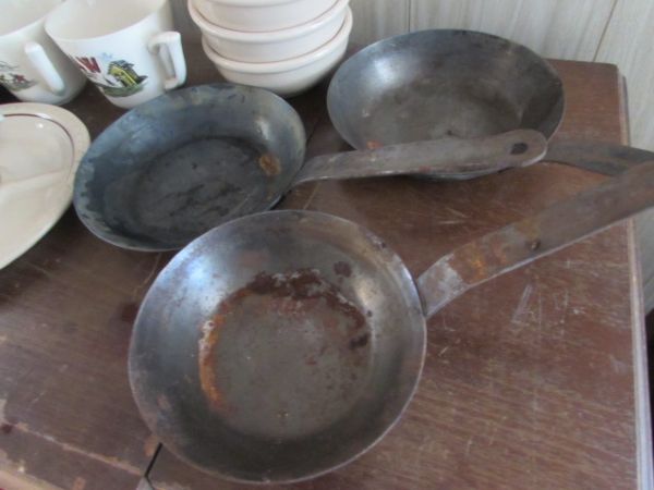 DOWN ON THE RANCH VINTAGE STONEWARE, MUGS & FRY PANS